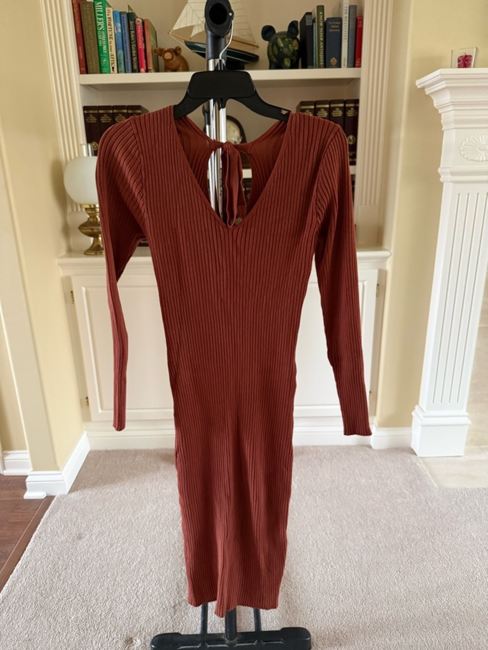 Ribbed long-sleeve midi sweater dress